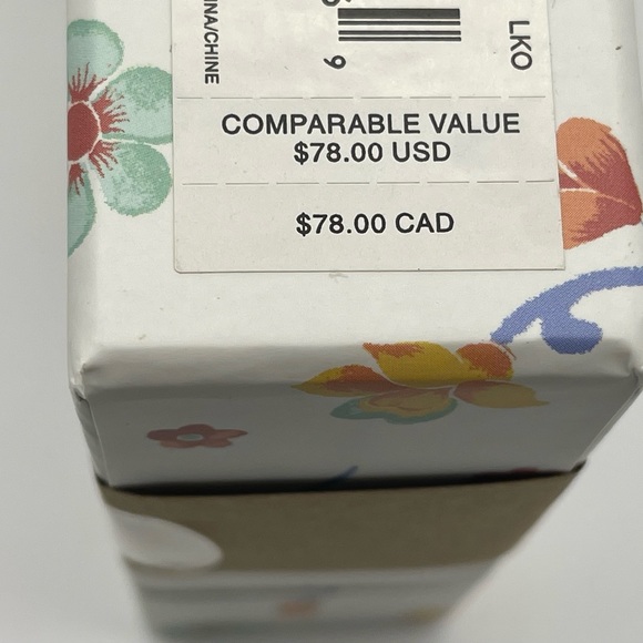 Coach Floral Print Boxed Notecards - Picture 14 of 16